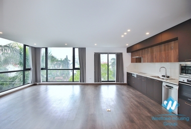 Brand new and bright 3 bedrooms apartment for rent in Xuan Dieu st, Tay Ho